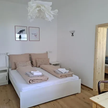 Mirabelka Homestay szállás